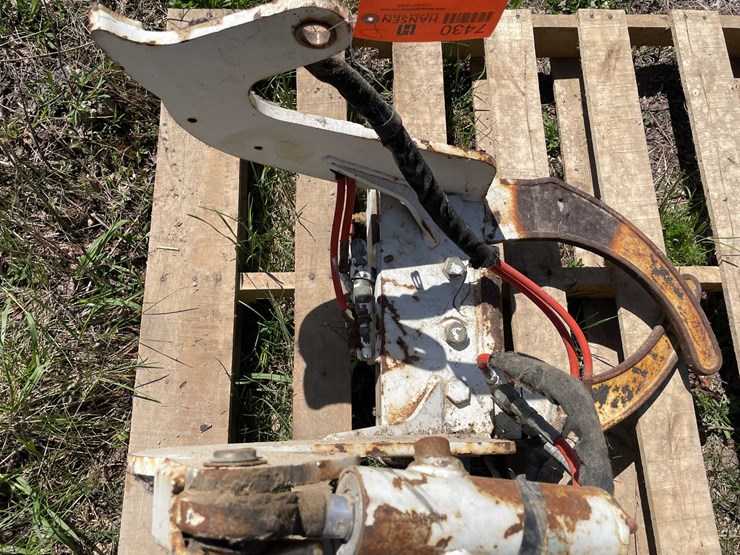 #7430-•-pole-grabber-image-7