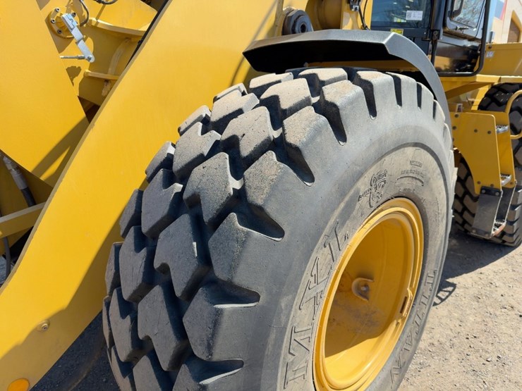 2019-caterpillar-926m-image-17