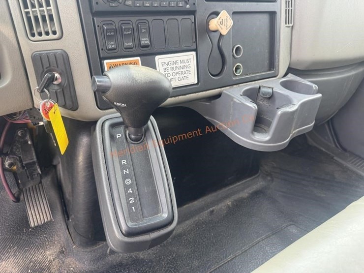 2012-international-4000-image-49