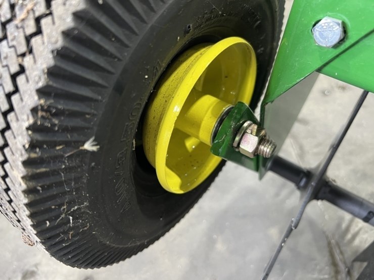 john-deere-40-image-9