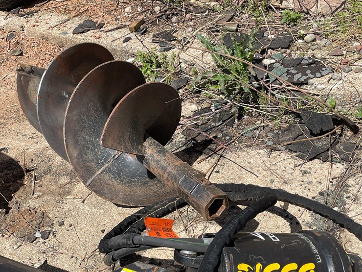 #7388-•-post-hole-digger-image-5
