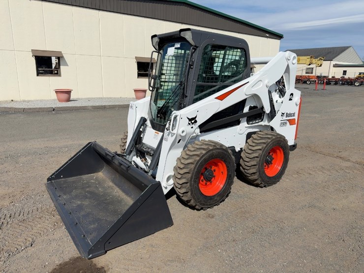 2017-bobcat-s650-image-1