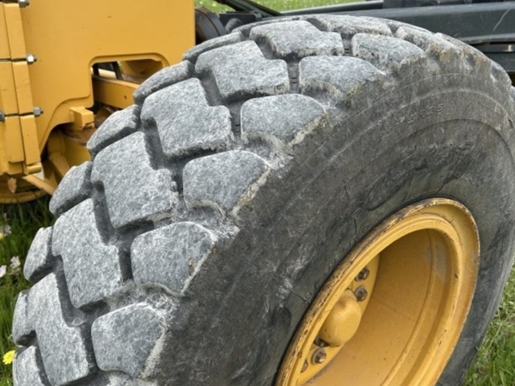 2018-deere-770g-image-9