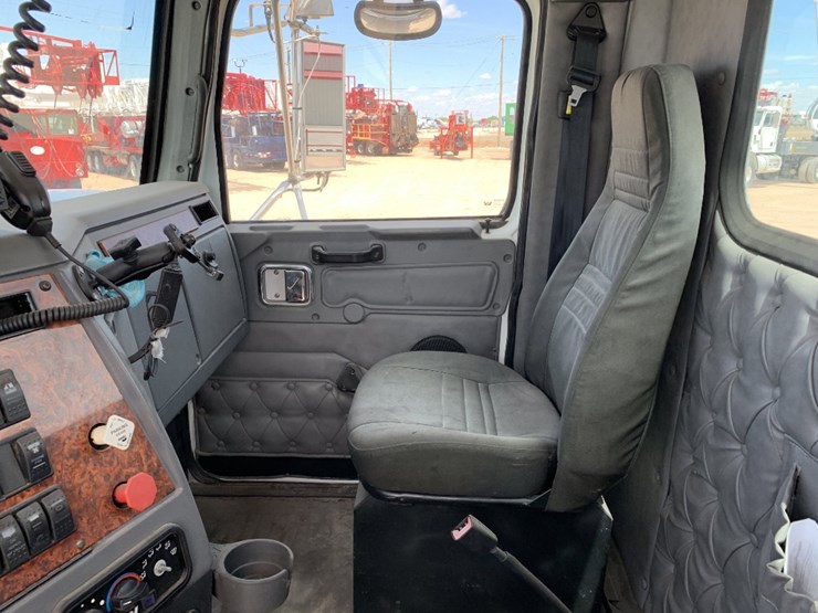 2012-western-star-4900-image-8