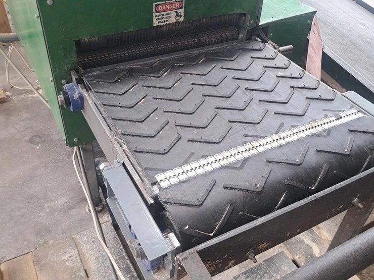 #148-•-2019-riehl-steel-edger-image-13