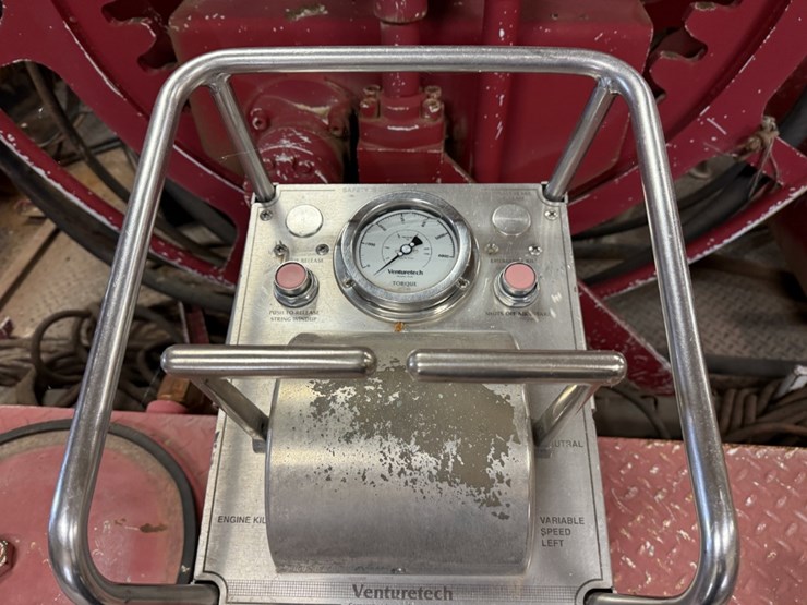 2012-caterpillar-c4.4-image-8