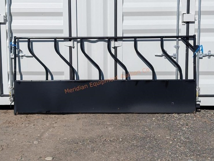 10'-livestock-panel-feed-panel-image-1