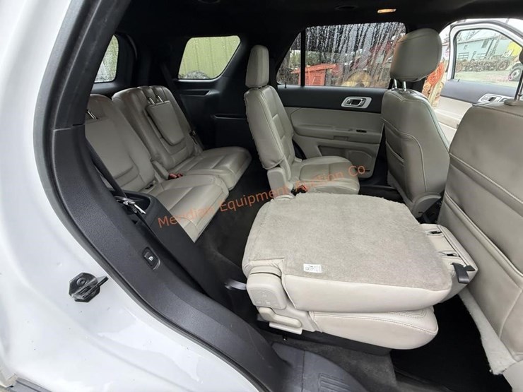 ford-explorer-limited-image-41