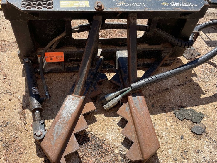 #7154-•-sidney-arrow-root-grapple-image-6