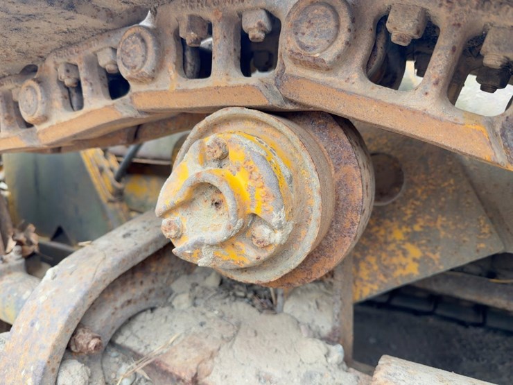 1984-deere-450d-image-23