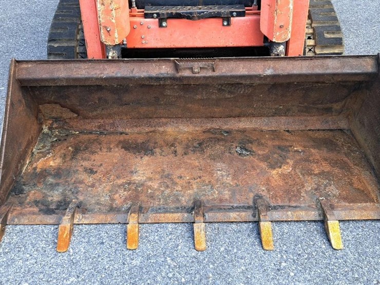 kubota-svl95-2s-image-24