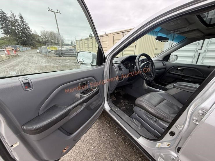 2005-honda-pilot-image-34