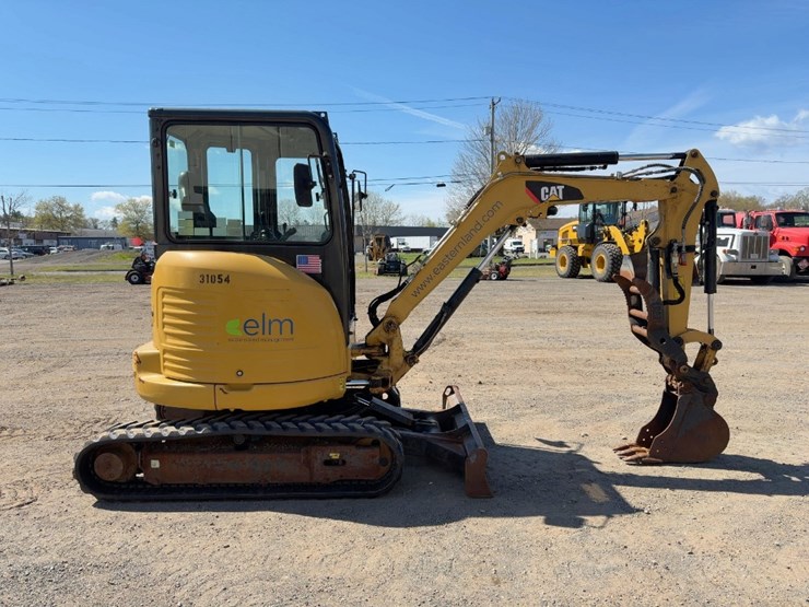 2014-caterpillar-303e-cr-image-6