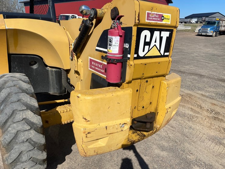 caterpillar-th350b-image-36