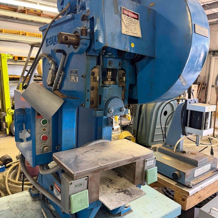 Kenco 10 Vertical Press