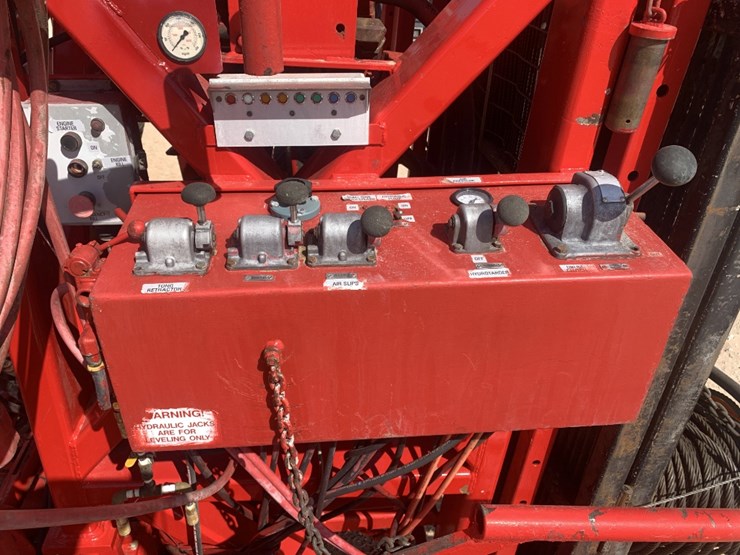 2012-caterpillar-c13-image-15