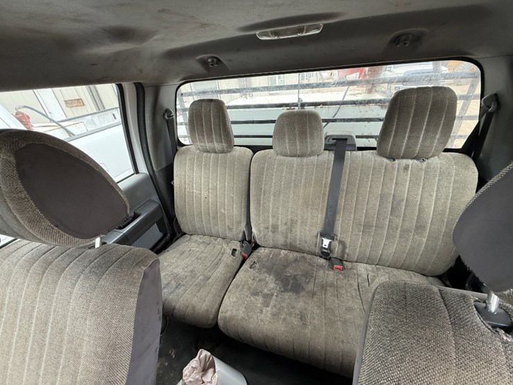 2015-ford-f250-xl-image-9