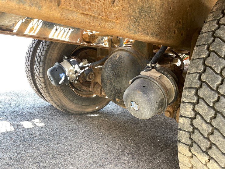 1996-cummins-m11-image-77