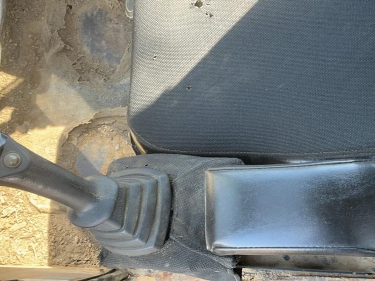 2010-tigercat-234-image-25