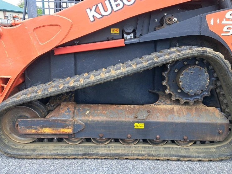 kubota-svl95-2s-image-30