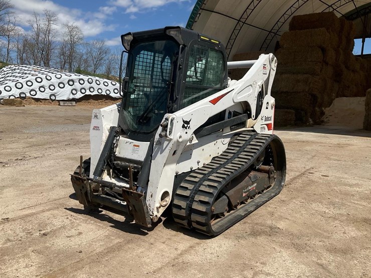 2021-bobcat-t870-image-1