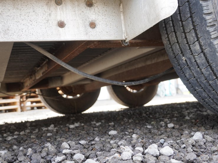 #142-•-1999-exiss-3-slant-aluminum-6-horse-capacity-trailer-image-76