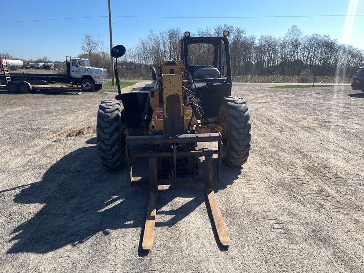 caterpillar-th350b-image-2