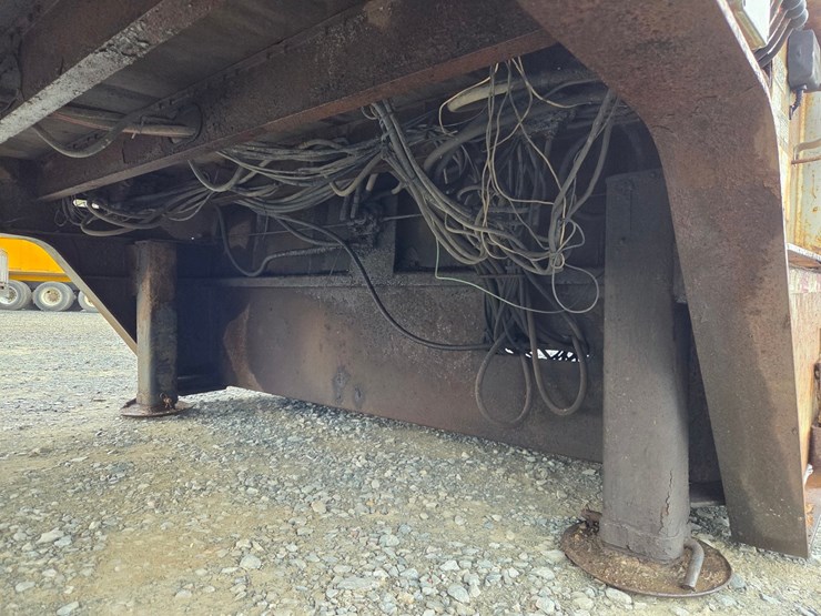 2006-trail-eze-te-70-ht-image-15