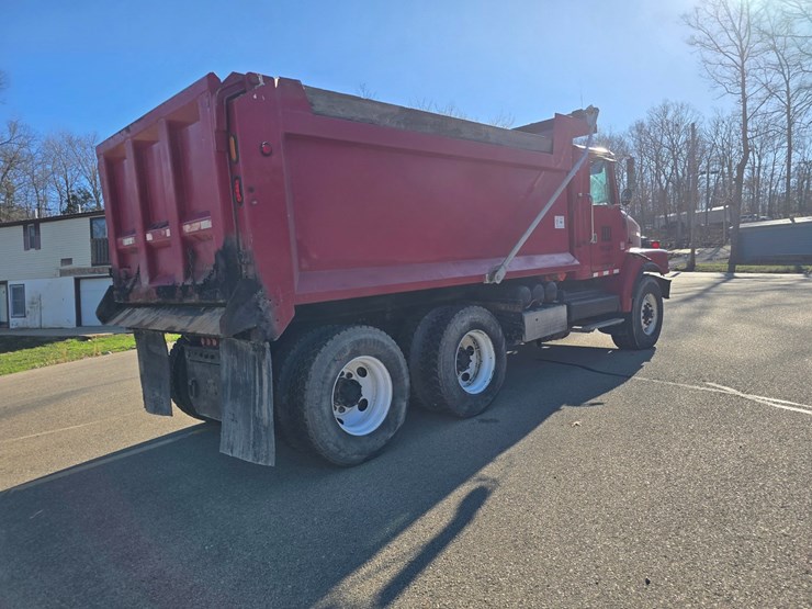 1999-cummins-m11-image-16