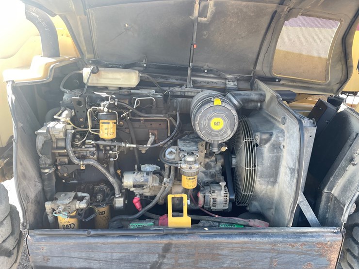 caterpillar-th350b-image-43