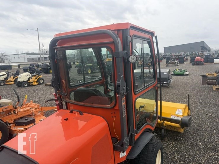 2019-kubota-f3990-image-16