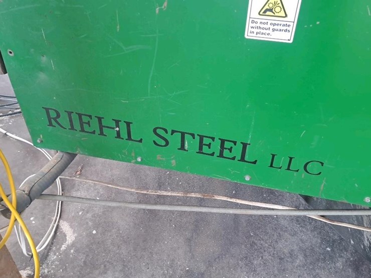 #148-•-2019-riehl-steel-edger-image-9