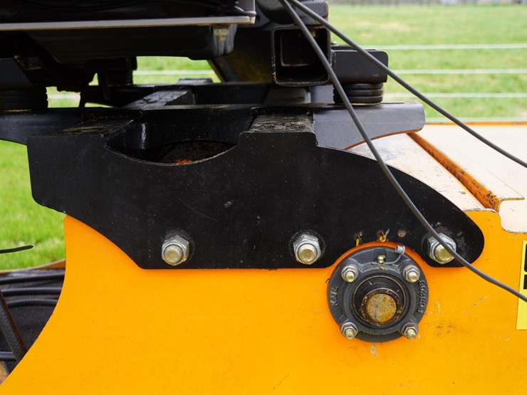 #147-•-accu-cut-36-inch-x-4-inch-edger-image-46