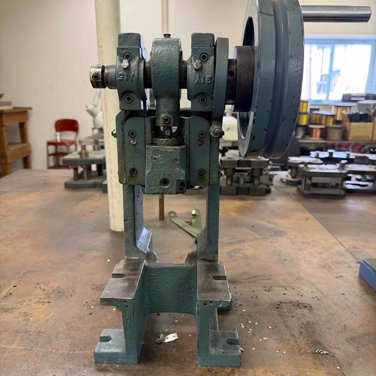 Berg Mechanical Press