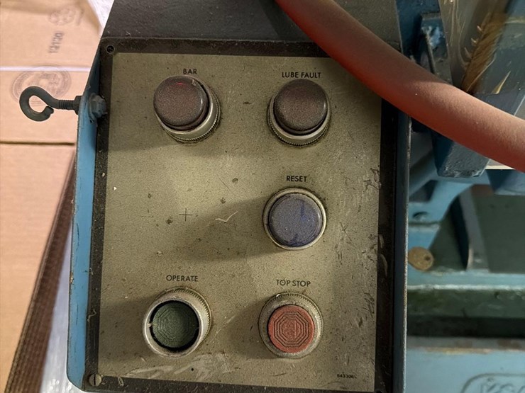 v&o-super-15-ton-vertical-stamping-press-image-9