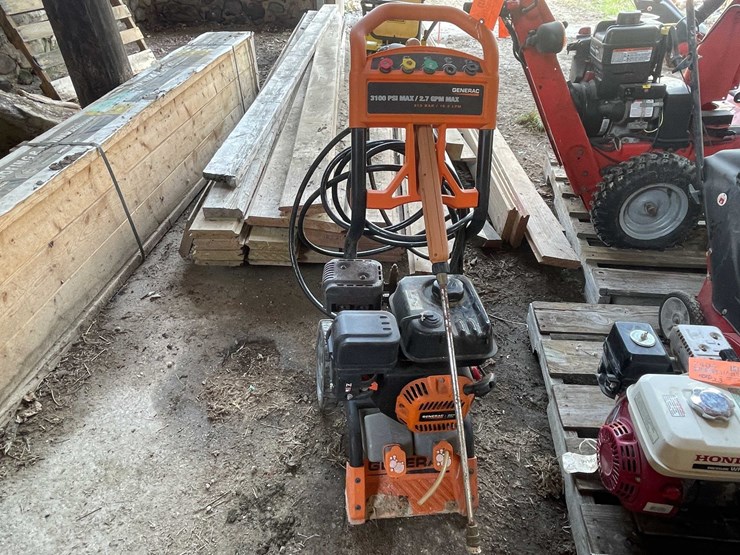 #7413-•-generac-pressure-washer-image-1