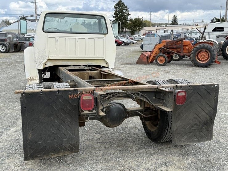 1985-ford-f600-image-5