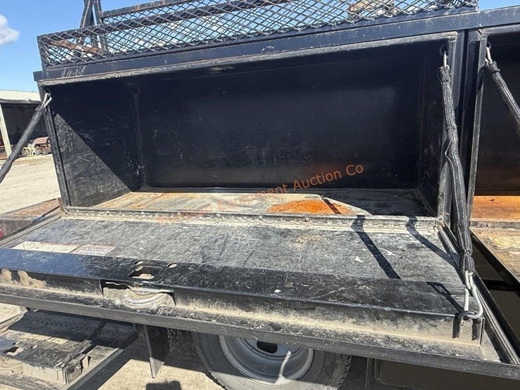 2005-chevrolet-silverado-3500-image-21