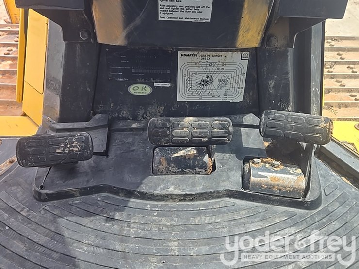 2019-komatsu-d65px-18-image-75