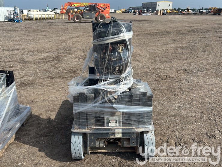 2022-jlg-20mvl-image-5