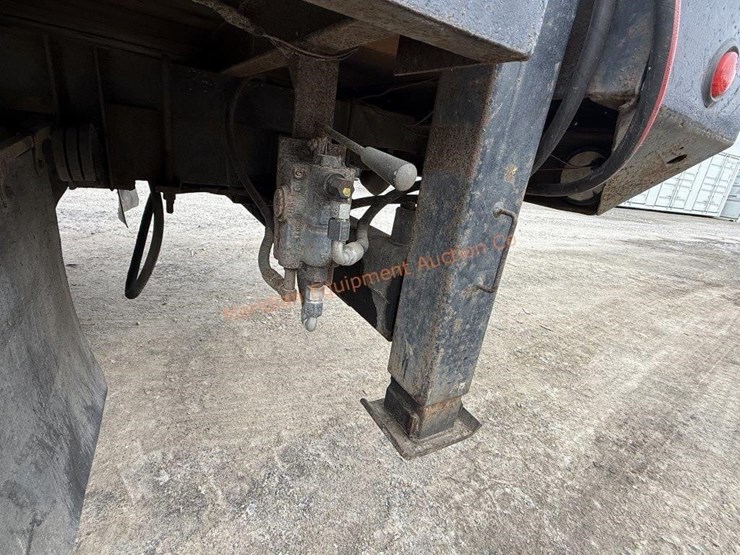 1991-ford-f350-xlt-lariat-image-15