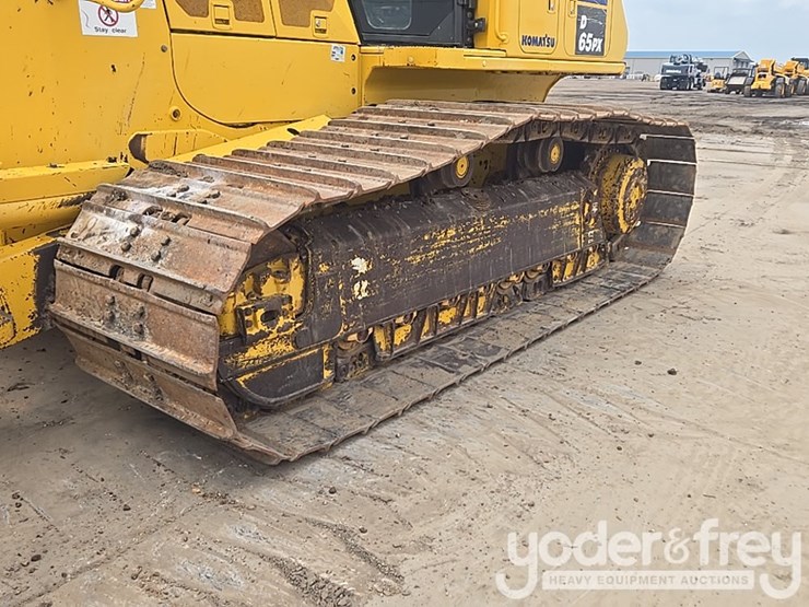 2019-komatsu-d65px-18-image-10