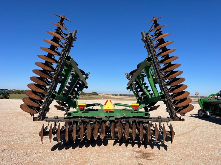 2004-john-deere-637-image-10
