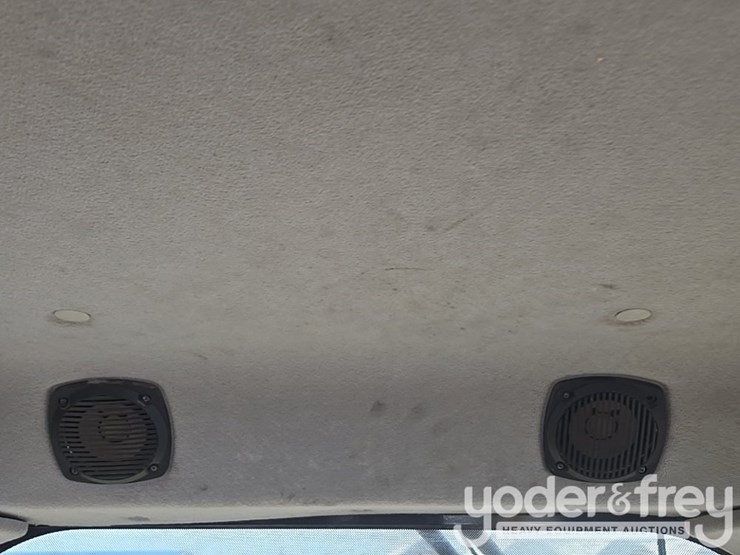 2019-komatsu-d65px-18-image-66