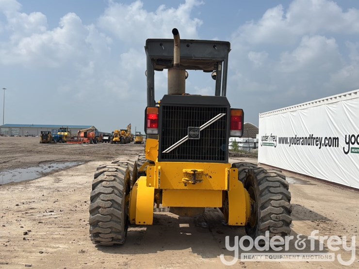 2004-volvo-g80-image-58