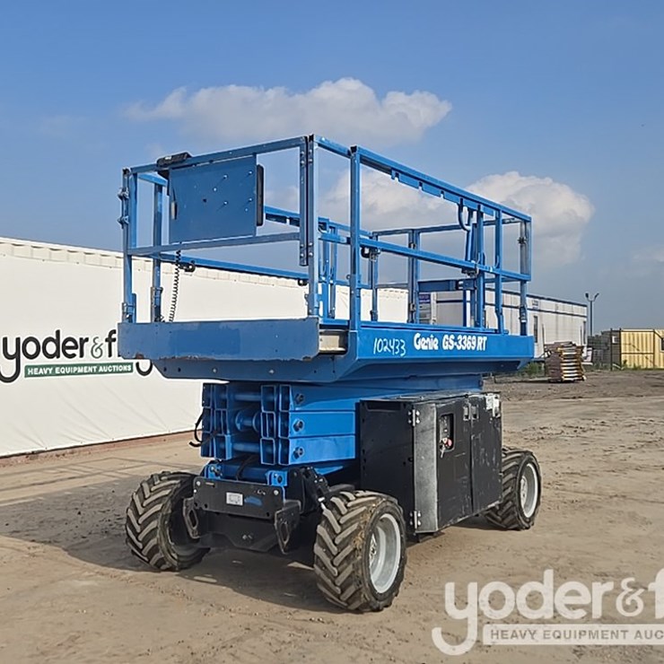 2015 GENIE GS3369RT