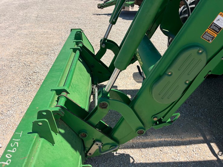 2011-john-deere-7200r-image-3