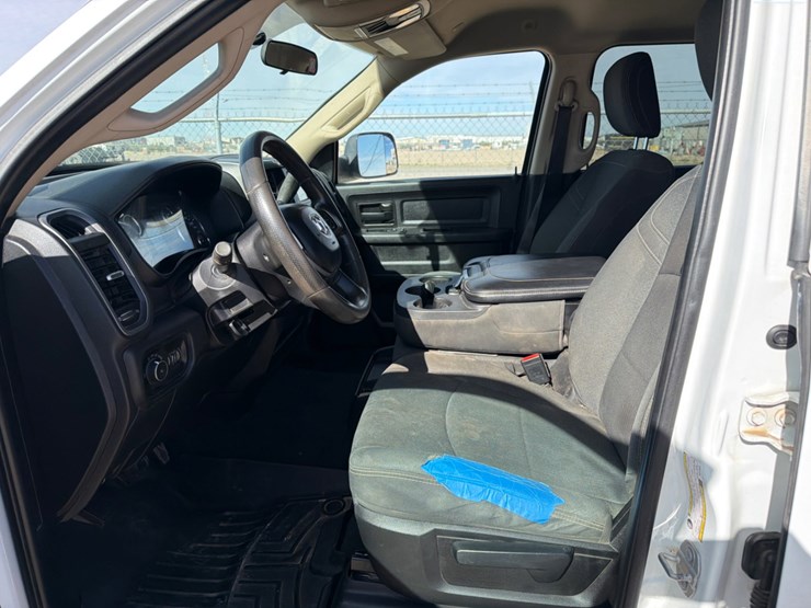 2020-dodge-ram-2500-image-10