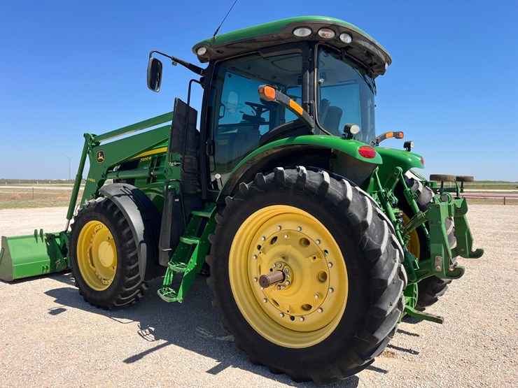 2011-john-deere-7200r-image-19