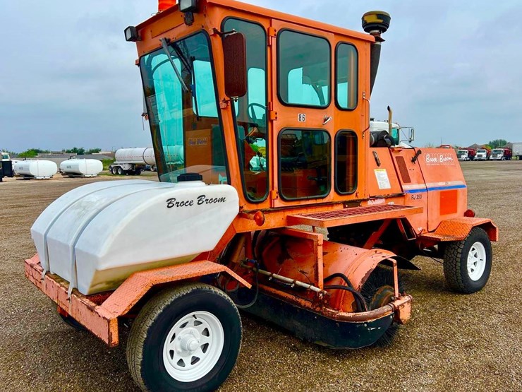 2002-broce-rj350-image-7